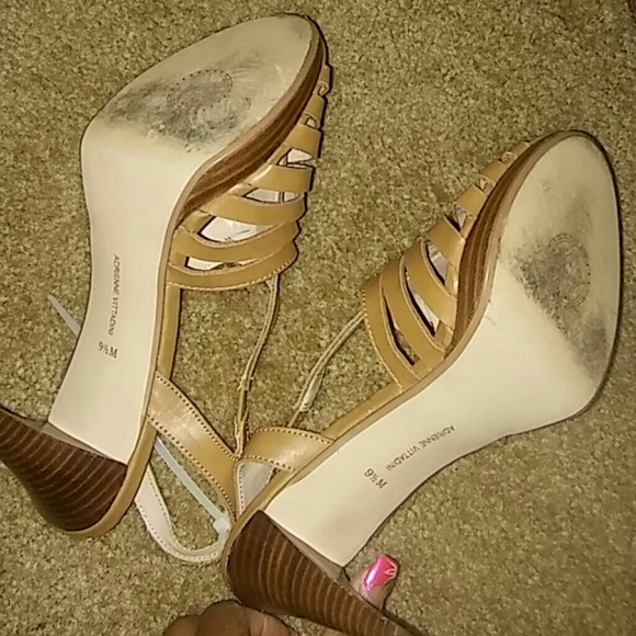 Adrienne vittadini brown heels - Picture 2 of 3